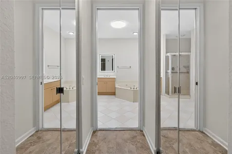 2767 Kinsington Circle Weston FL 33332