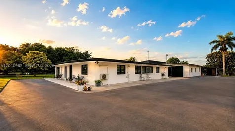 19790 SW 136th Street Miami FL 33196