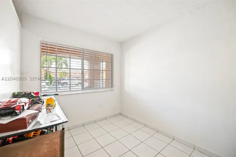 7817 W 36th Avenue Hialeah FL 33018