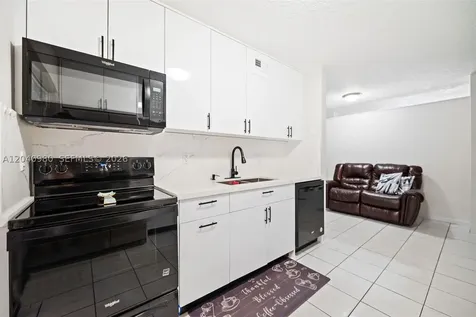 7817 W 36th Avenue Hialeah FL 33018