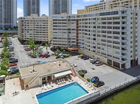 1817 S Ocean Drive Hallandale Beach FL 33009