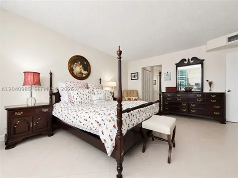 1817 S Ocean Drive Hallandale Beach FL 33009