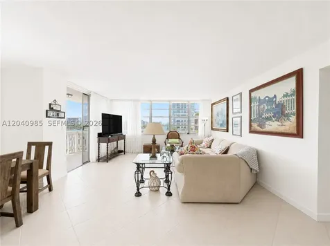 1817 S Ocean Drive Hallandale Beach FL 33009