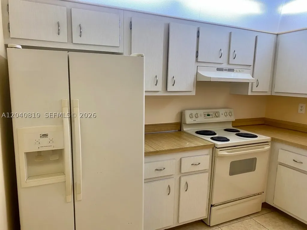 1810 SW 81st Avenue North Lauderdale FL 33068