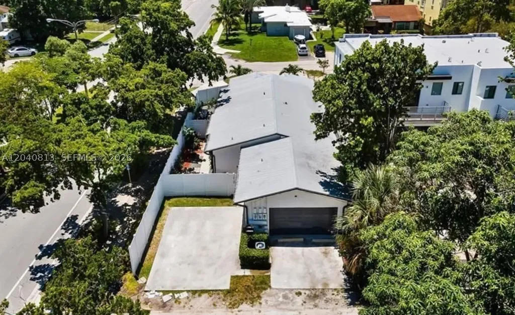 1015 SW 4th Avenue Fort Lauderdale FL 33315