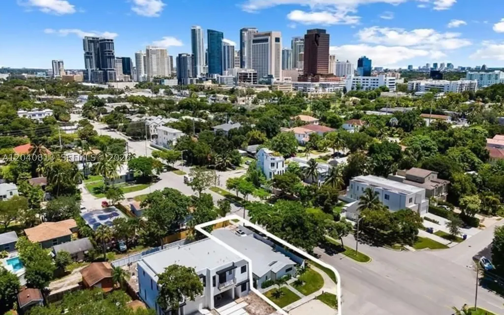 1015 SW 4th Avenue Fort Lauderdale FL 33315