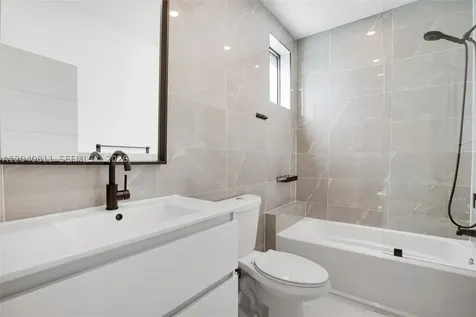 2320 SW 14th Street Miami FL 33145