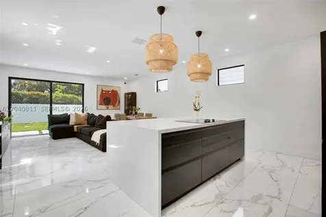 2320 SW 14th Street Miami FL 33145