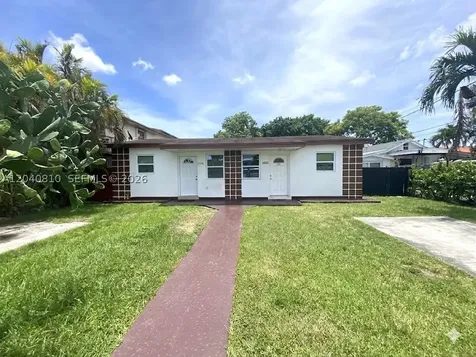 3010-3012 NW 26th Street Miami FL 33142
