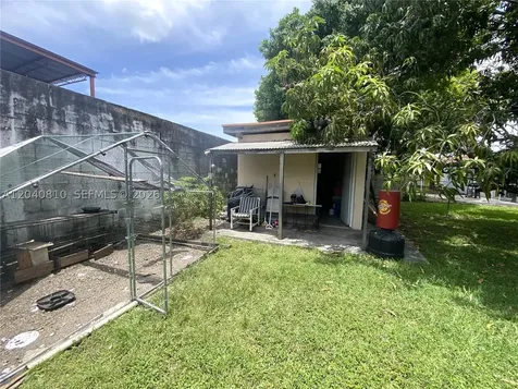 3010-3012 NW 26th Street Miami FL 33142