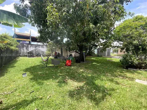 3010-3012 NW 26th Street Miami FL 33142
