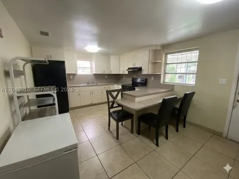 3010-3012 NW 26th Street Miami FL 33142