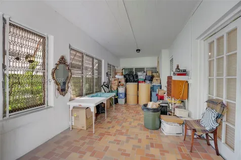 405 SW 11th Avenue Miami FL 33130