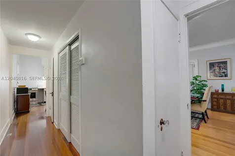 405 SW 11th Avenue Miami FL 33130
