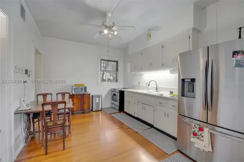 405 SW 11th Avenue Miami FL 33130