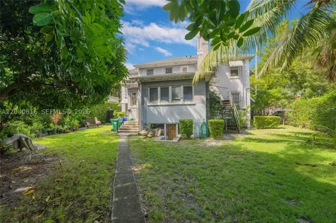 405 SW 11th Avenue Miami FL 33130