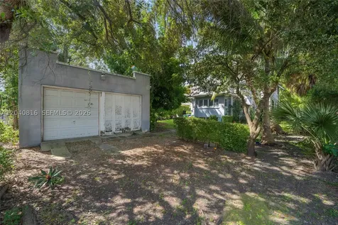 405 SW 11th Avenue Miami FL 33130