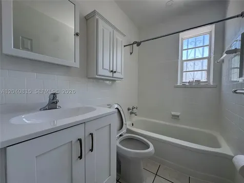 459 SE 3rd Street Hialeah FL 33010