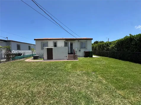 459 SE 3rd Street Hialeah FL 33010