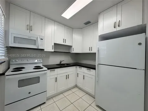 459 SE 3rd Street Hialeah FL 33010