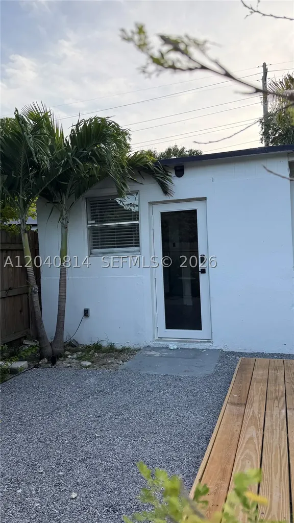 7025 NW 5th Avenue Miami FL 33150