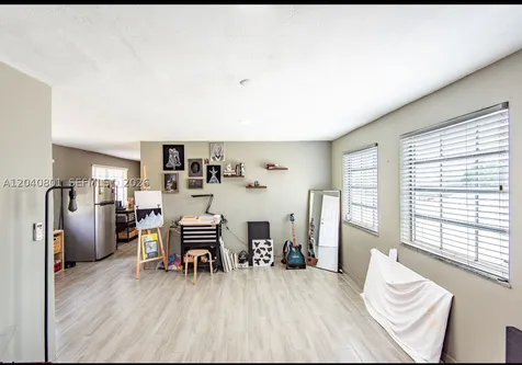 359 W 12th Street Hialeah FL 33010