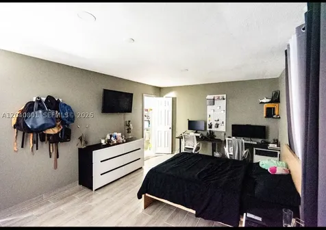 359 W 12th Street Hialeah FL 33010