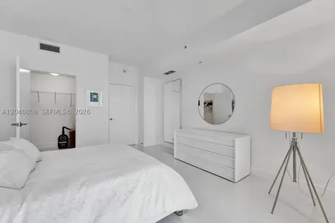 244 Biscayne Boulevard Miami FL 33132