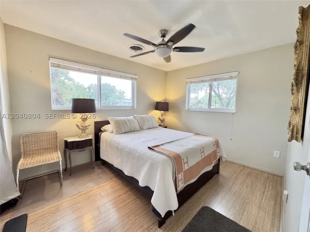 3800 W Park Road Hollywood FL 33021