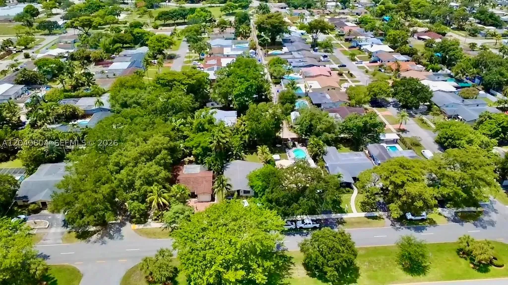 3800 W Park Road Hollywood FL 33021