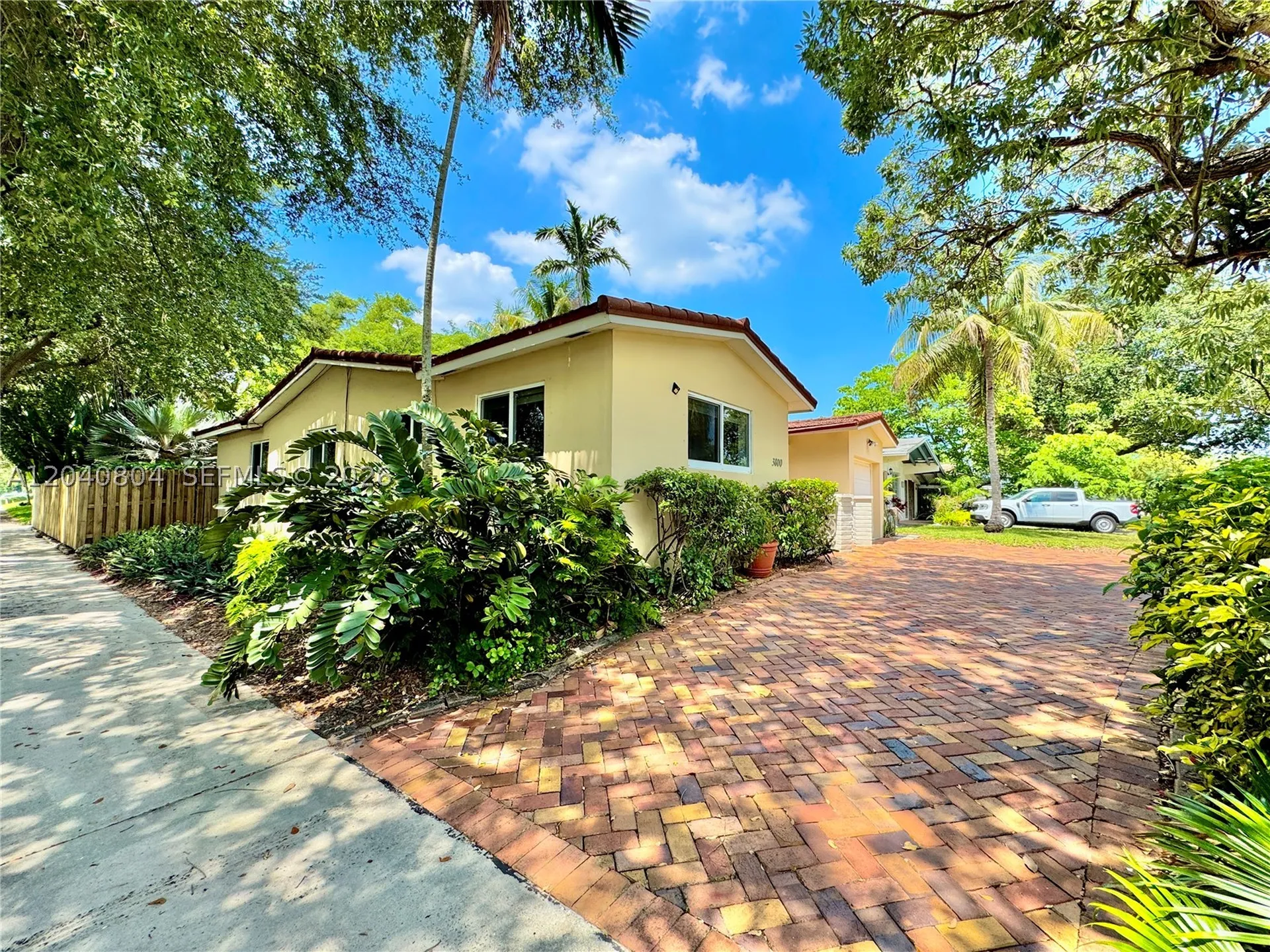 3800 W Park Road Hollywood FL 33021