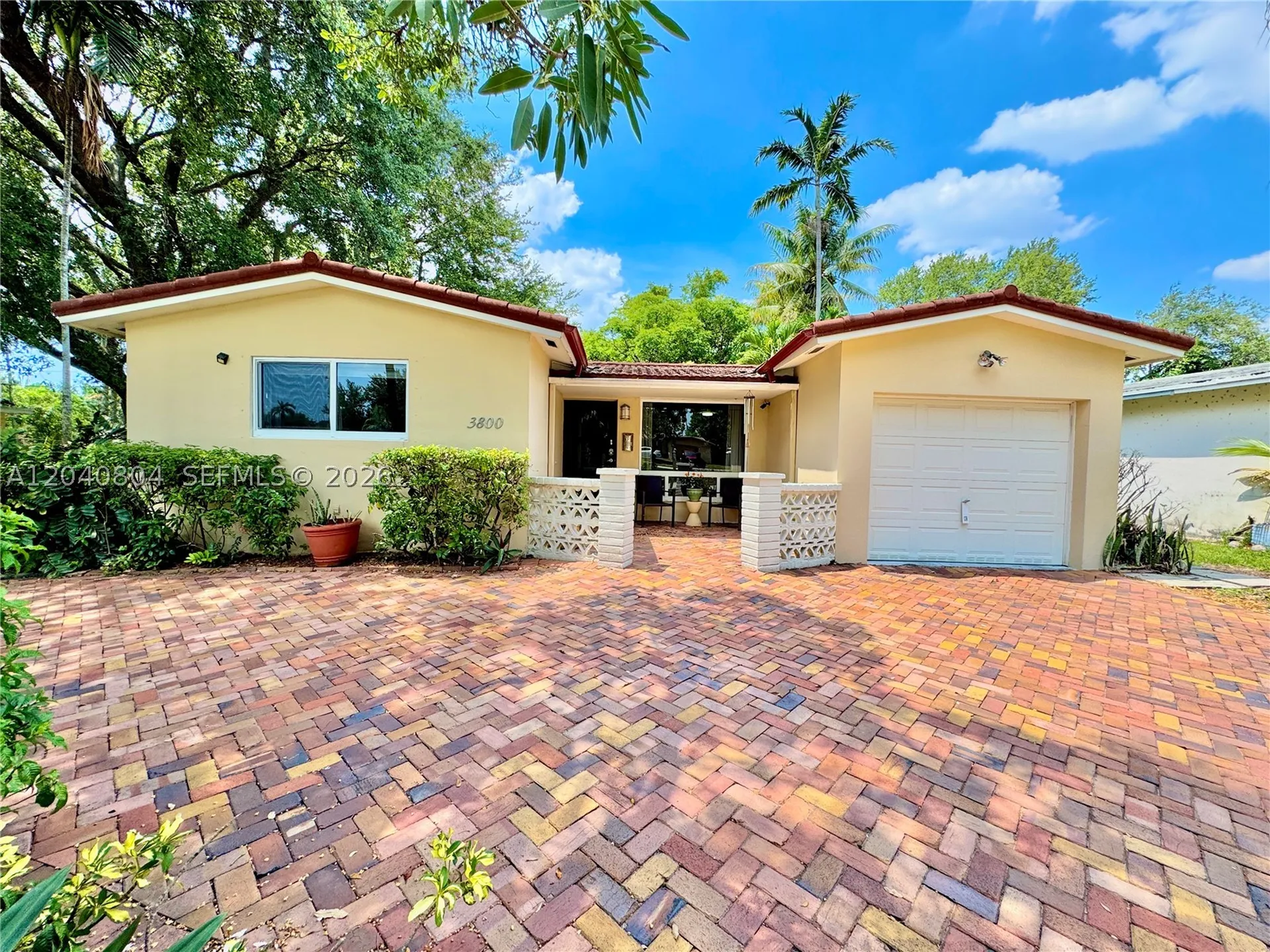 3800 W Park Road Hollywood FL 33021