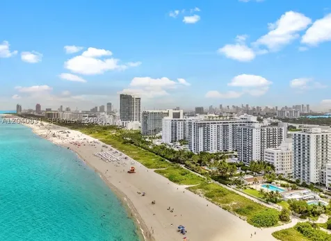 2457 Collins Avenue Miami Beach FL 33140