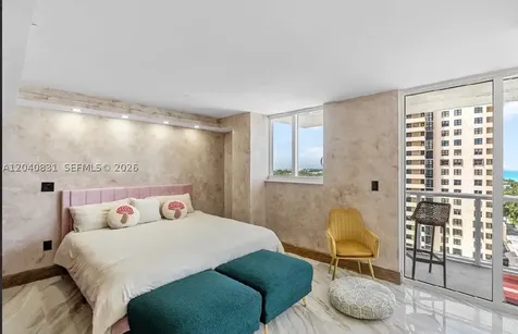 2457 Collins Avenue Miami Beach FL 33140