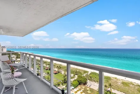 2457 Collins Avenue Miami Beach FL 33140