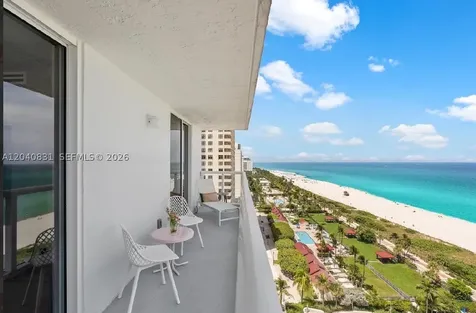 2457 Collins Avenue Miami Beach FL 33140