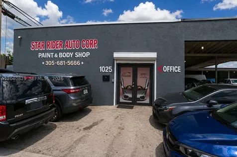 1025 E 45th Street Hialeah FL 33013