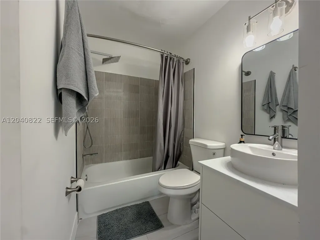 1813 SW 10th Street Fort Lauderdale FL 33312