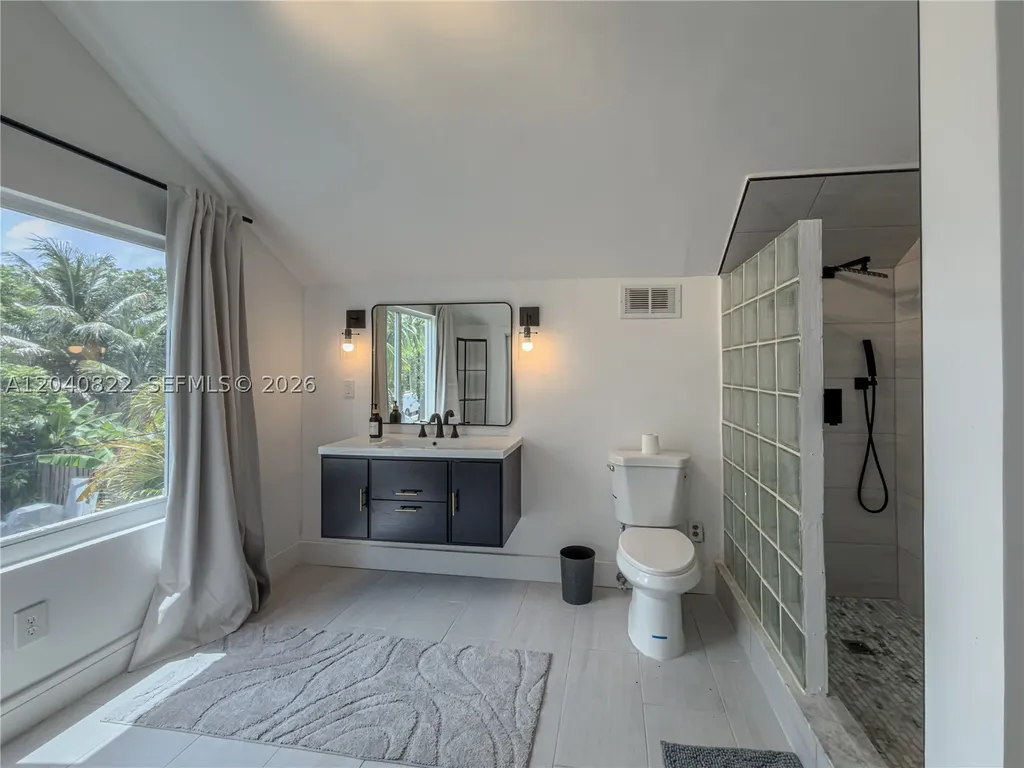 1813 SW 10th Street Fort Lauderdale FL 33312