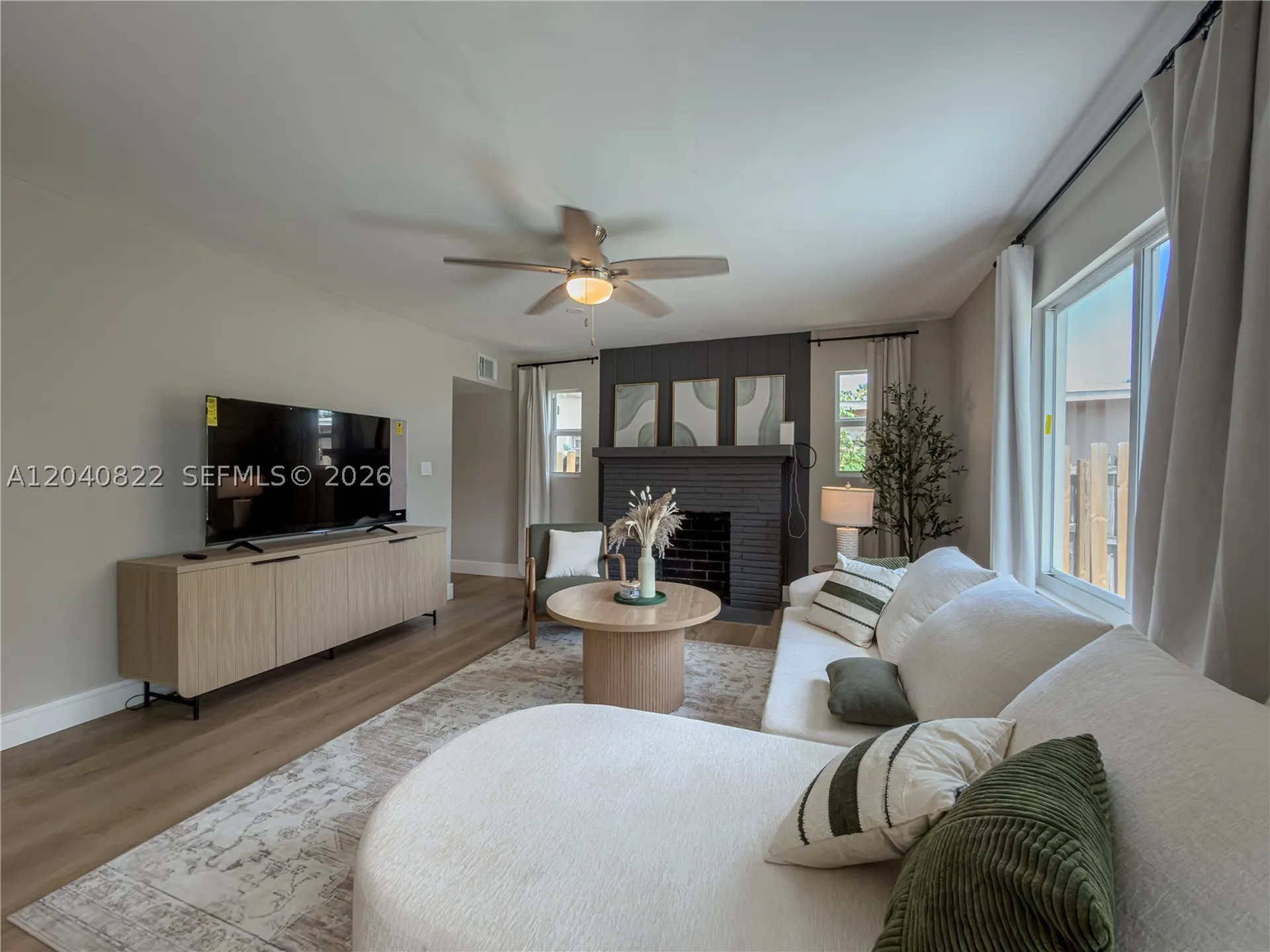 1813 SW 10th Street Fort Lauderdale FL 33312