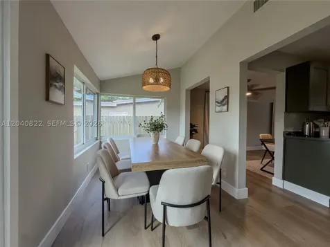 1813 SW 10th Street Fort Lauderdale FL 33312