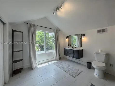 1813 SW 10th Street Fort Lauderdale FL 33312