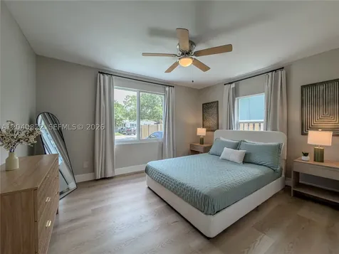 1813 SW 10th Street Fort Lauderdale FL 33312
