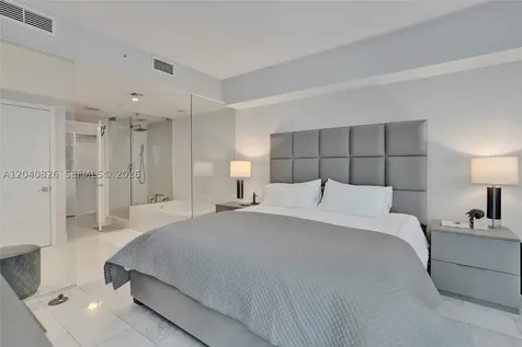 650 NE 32nd Street Miami FL 33137