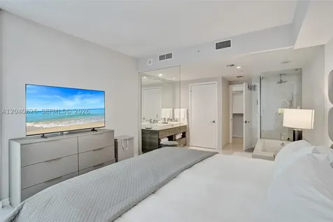 650 NE 32nd Street Miami FL 33137