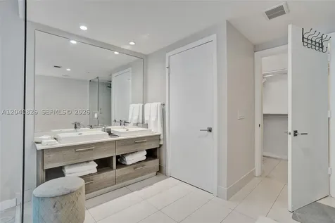 650 NE 32nd Street Miami FL 33137