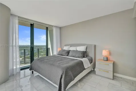 650 NE 32nd Street Miami FL 33137