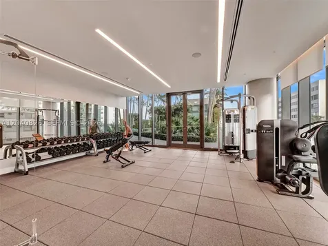 650 NE 32nd Street Miami FL 33137