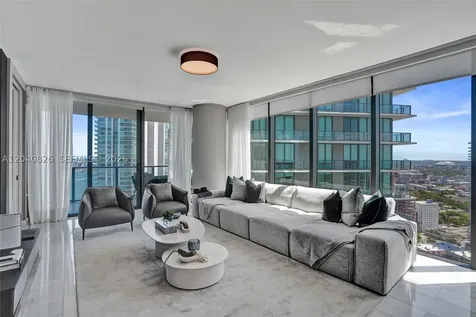 650 NE 32nd Street Miami FL 33137