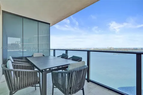 650 NE 32nd Street Miami FL 33137